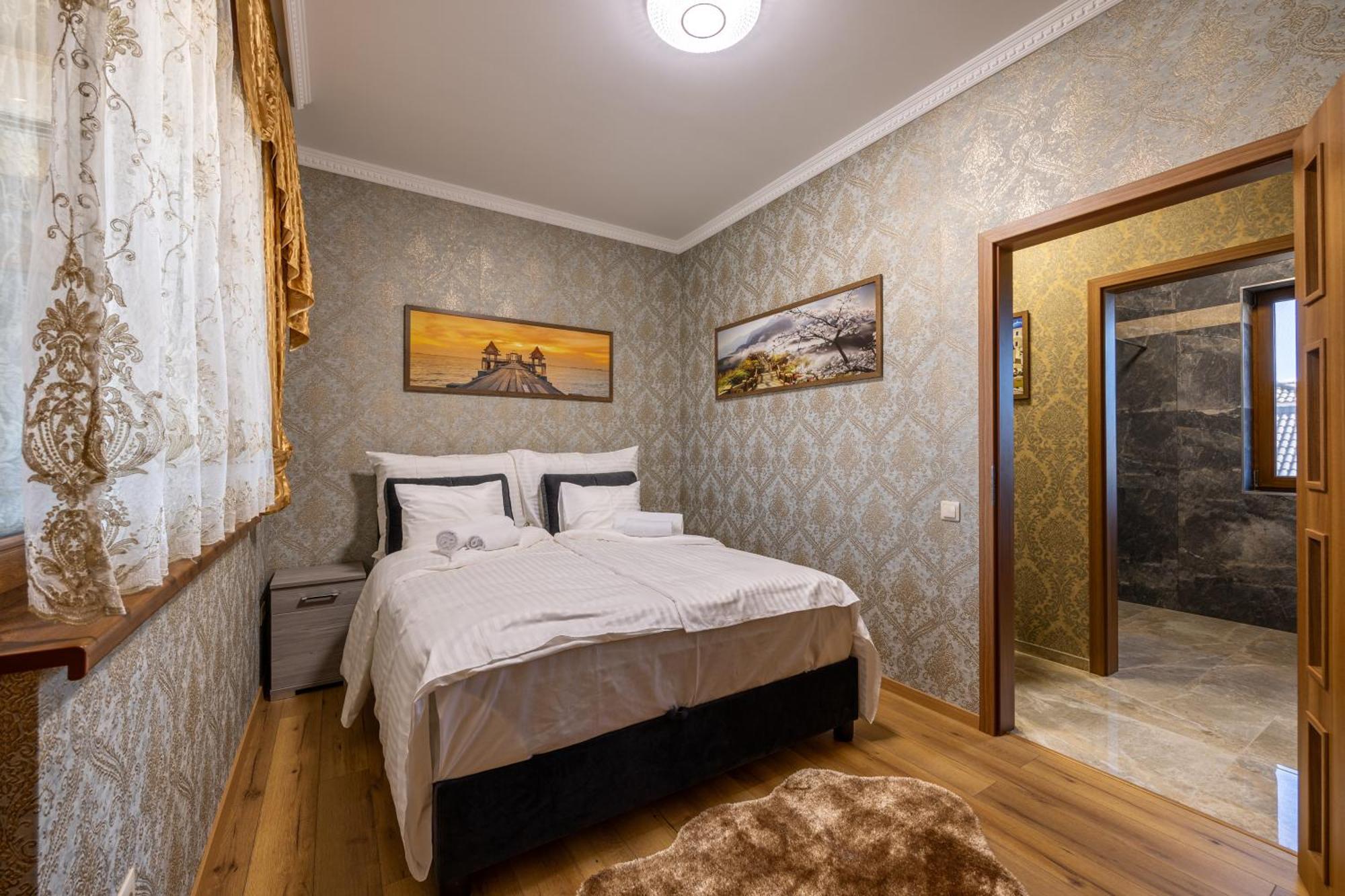Bed and Breakfast Voeroes Alom Panzio Тисакечке Экстерьер фото
