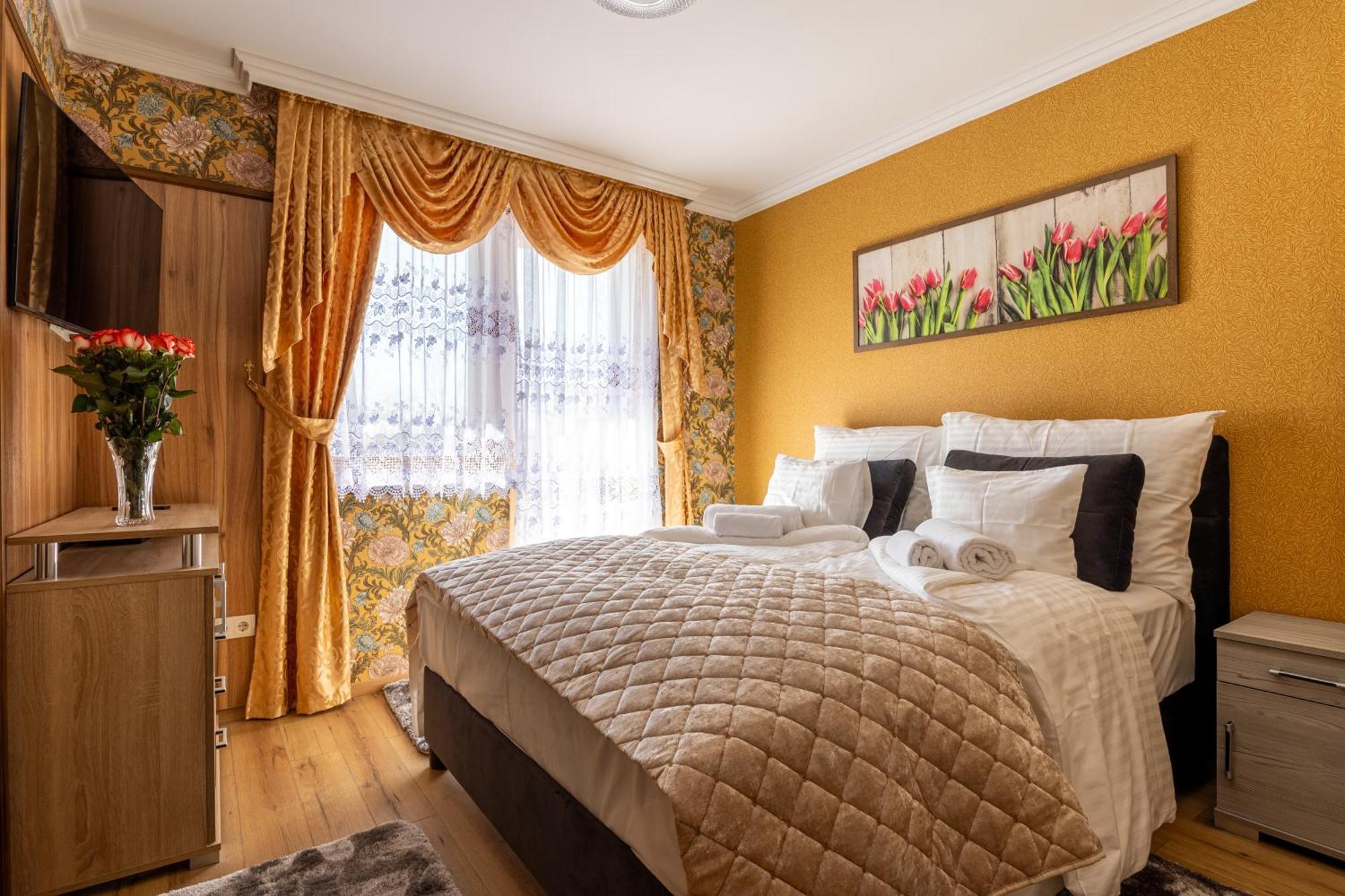 Bed and Breakfast Voeroes Alom Panzio Тисакечке Экстерьер фото