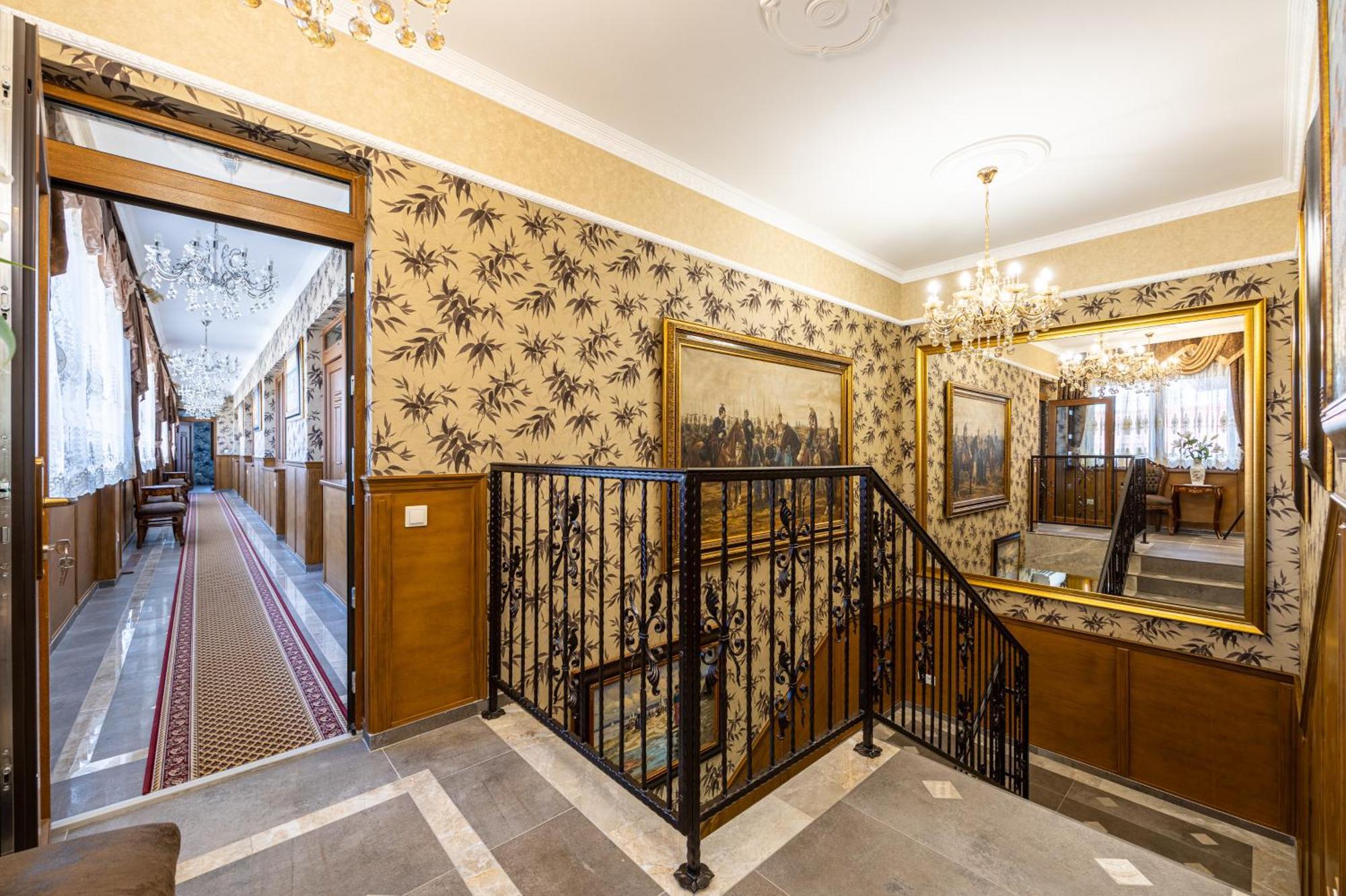 Bed and Breakfast Voeroes Alom Panzio Тисакечке Экстерьер фото